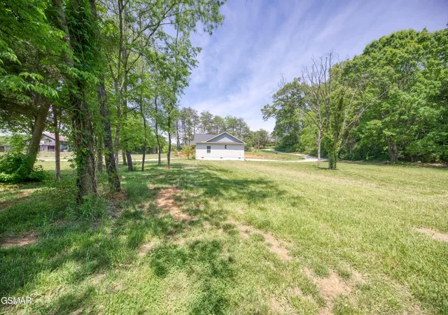 4th image of 1014 Valley Home Road, Dandridge, TN 37725 | MLS# 3282579
