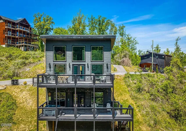 62nd image of 612 Sunset Lane, Gatlinburg, TN 37738 | MLS# 3298324