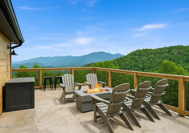 Photo 3 of Sale Pending at 1276 Bavarian Way, Gatlinburg, TN 37738 | MLS# 3546145 | Listing updated on 2026-09-15