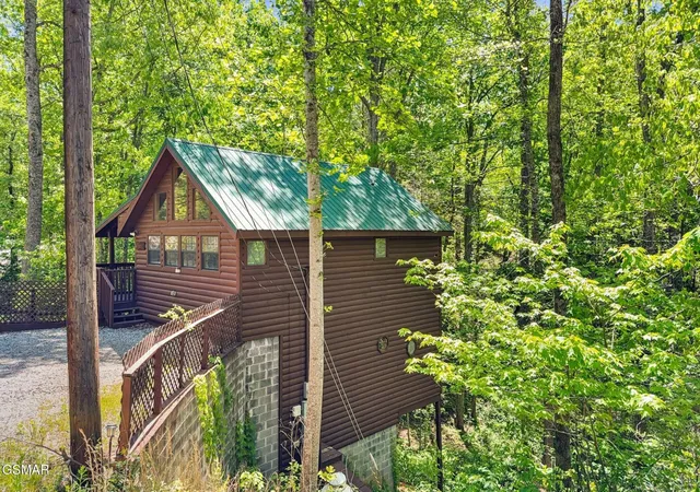 1st image of 1607 S Mountain View Road, Sevierville, TN 37876 | MLS# 3307526