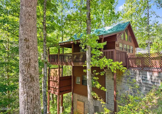 3rd image of 1607 S Mountain View Road, Sevierville, TN 37876 | MLS# 3307526