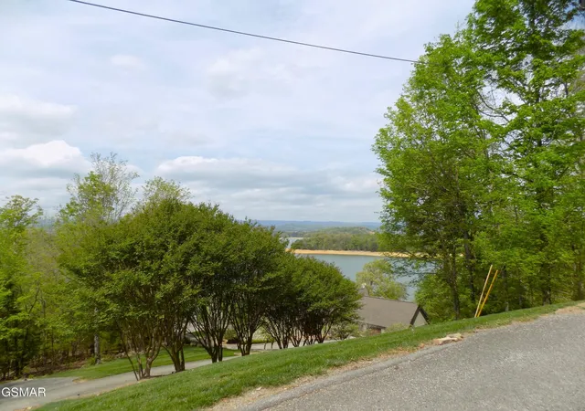 4th image of 3753 Lake Point Dr, Morristown, TN 37814 | MLS# 3282559