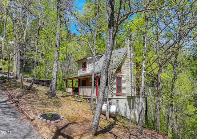 2nd image of 2322 Bonnie Lane, Sevierville, TN 37876 | MLS# 3322509