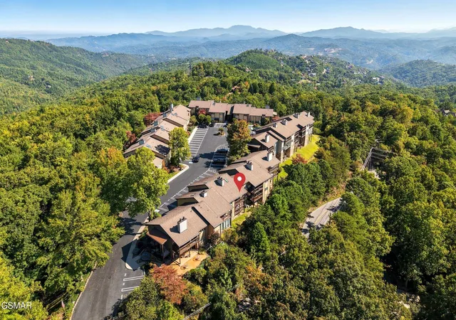 1st image of 1050 Ski View Dr # 105, Gatlinburg, TN 37738 | MLS# 3304102