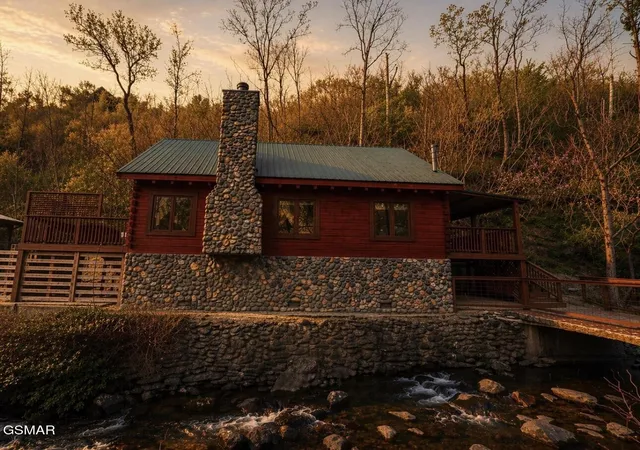 2nd image of 289 Roaring Fork Road, Gatlinburg, TN 37738 | MLS# 3304401