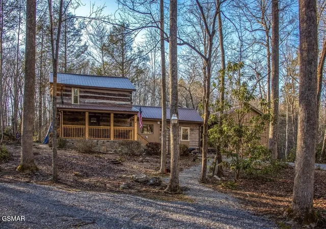 2nd image of 125 Cricket Hollow Way, Cosby, TN 37722 | MLS# 3302121