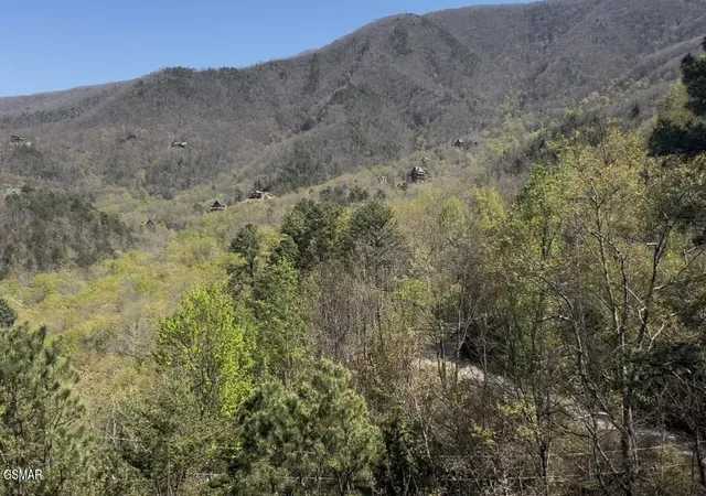 1st image of 11 Perry Cir Lane, Sevierville, TN 37862 | MLS# 3278368