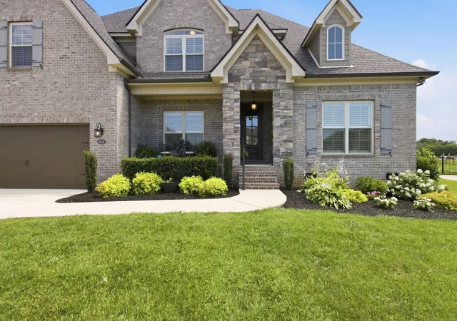 Photo 2 of Single family home for sale at 4018 Merryman Ln, Murfreesboro, TN 37127 | MLS# 3234567 | Listing updated on 2026-09-08
