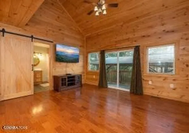 3rd image of 460 Sassafras Way, Cosby, TN 37722 | MLS# 3314624