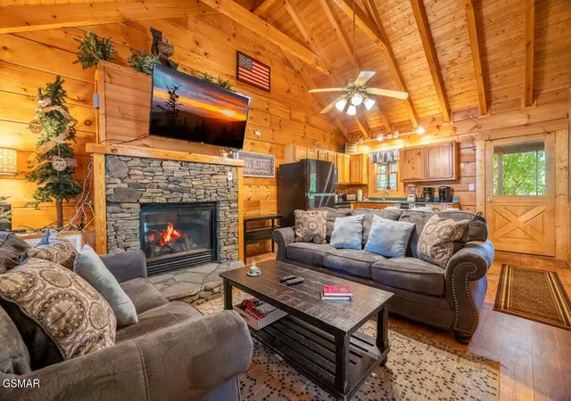 3rd image of 713 Harrier Court Way, Pigeon Forge, TN 37863 | MLS# 3510489