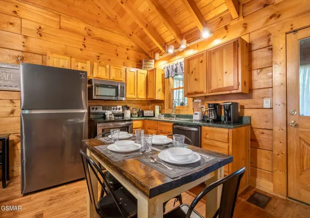 5th image of 713 Harrier Court Way, Pigeon Forge, TN 37863 | MLS# 3510489