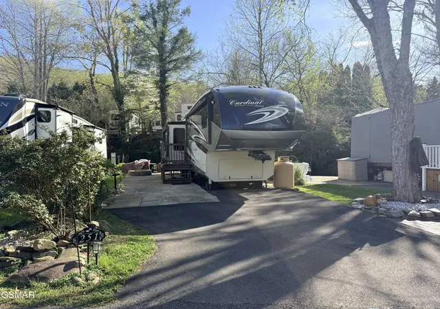 1st image of 4229 E Parkway #251, Gatlinburg, TN 37738 | MLS# 3513035