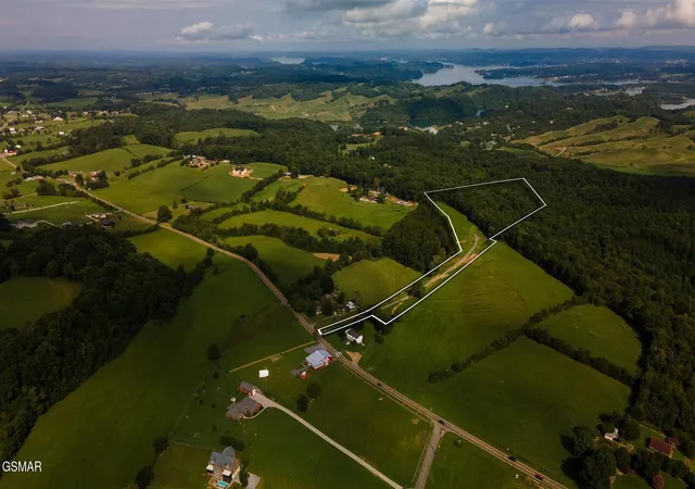 4th image of 2 Newport Hwy Hwy, Sevierville, TN 37862 | MLS# 3304067