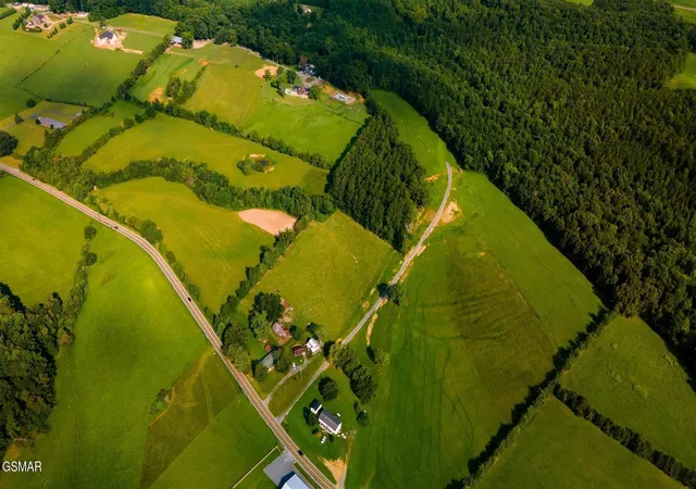 5th image of 2 Newport Hwy Hwy, Sevierville, TN 37862 | MLS# 3304067