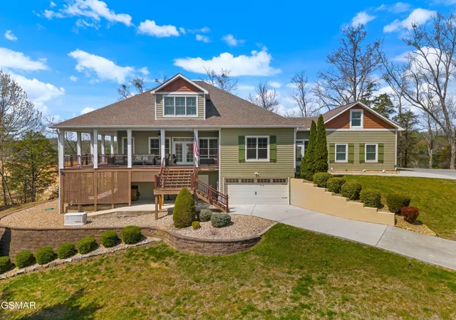 1st image of 2017 Paradise Hills Road, Dandridge, TN 37725 | MLS# 3508432
