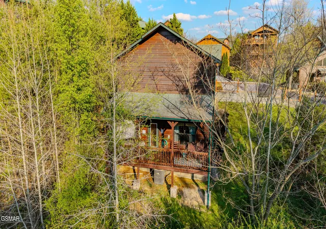 Homes for sale in Pigeon Forge, TN | 921 Mcmakin Way, Pigeon Forge, TN 37863 | MLS# 3267508
