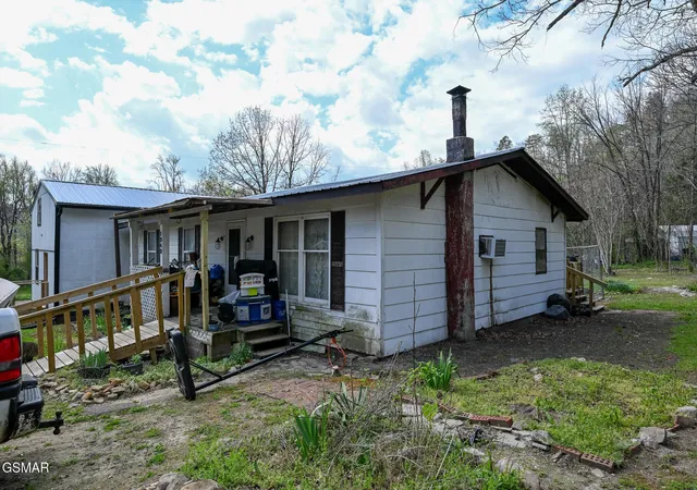 4th image of 1949 Bluff Mountain Road, Sevierville, TN 37876 | MLS# 3314601
