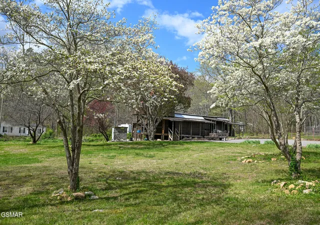 2nd image of 1941 Bluff Mountain Road, Sevierville, TN 37876 | MLS# 3314600