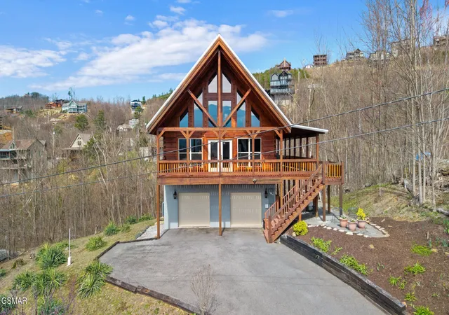 1st image of 920 W Cedar Lane, Gatlinburg, TN 37738 | MLS# 3307541