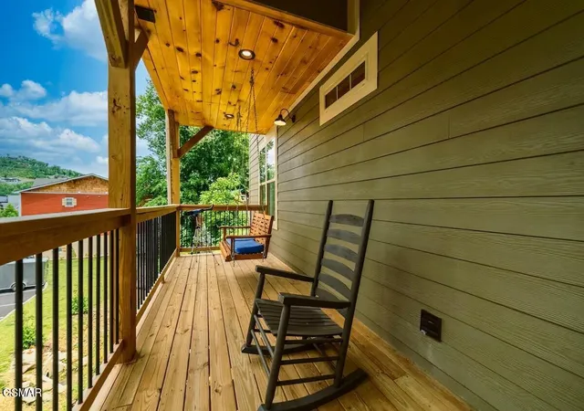 3rd image of 260 Circle Dr, Gatlinburg, TN 37738 | MLS# 3278463
