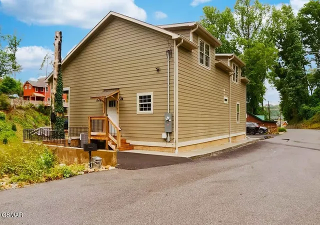 36th image of 260 Circle Dr, Gatlinburg, TN 37738 | MLS# 3278463