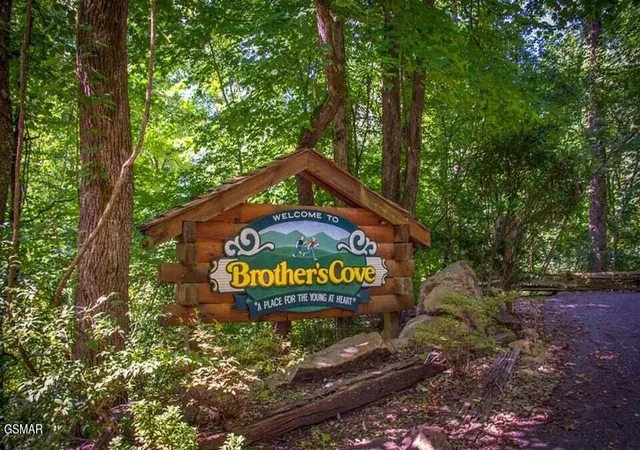36th image of 3035 Brothers Way, Sevierville, TN 37862 | MLS# 3240146