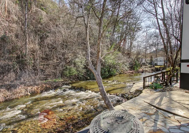 2nd image of 4229 E Parkay Lot 306, Gatlinburg, TN 37738 | MLS# 3304026