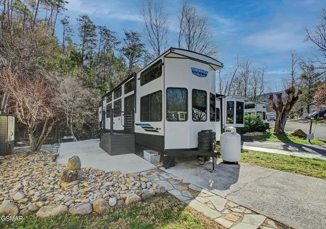 4th image of 4229 E Parkay Lot 306, Gatlinburg, TN 37738 | MLS# 3304026