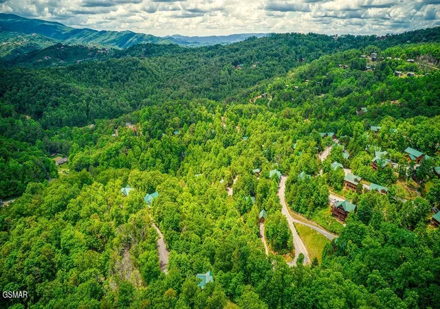 45th image of 766 High Mountain Way, Gatlinburg, TN 37738 | MLS# 3304006