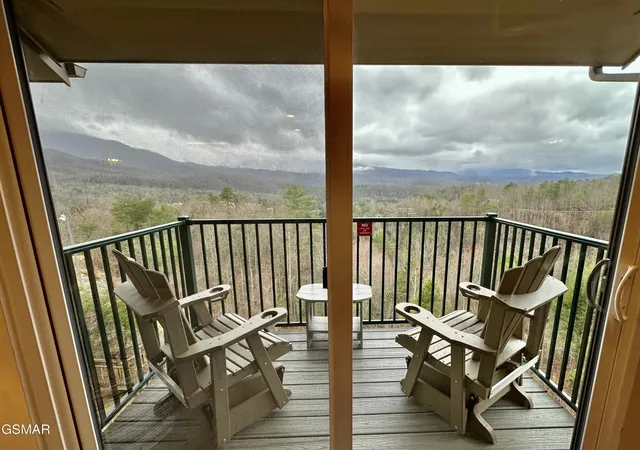 5th image of 3710 Weber Road #E 306, Gatlinburg, TN 37738 | MLS# 3302479