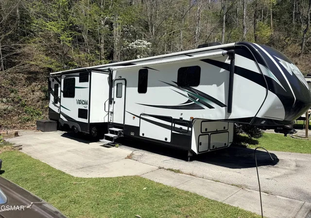 2nd image of 4229 E Parkway #314, Gatlinburg, TN 37738 | MLS# 3513049