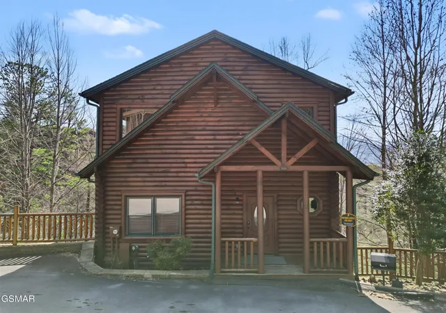3rd image of 727 Mountain Stream Way, Gatlinburg, TN 37738 | MLS# 3302140
