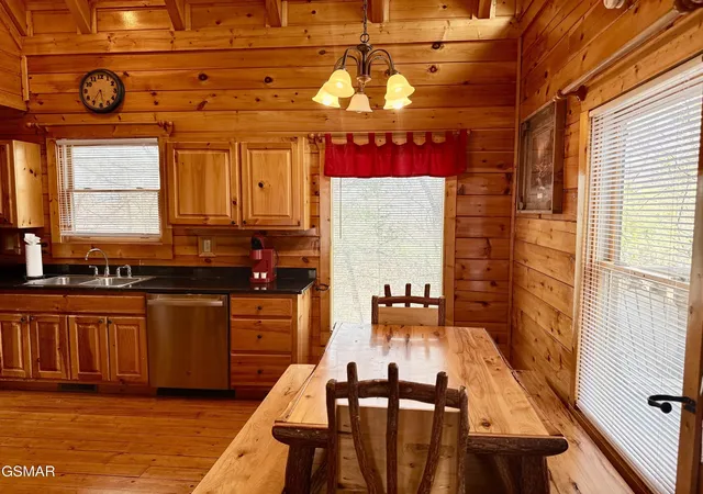4th image of 1724 Azalea Circle, Sevierville, TN 37876 | MLS# 3306007
