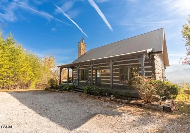 Photo 1 of Single family home for sale at 1114 Bear Paw Ridge Way, Sevierville, TN 37862 | MLS# 3286042 | Listing updated on 2026-10-10