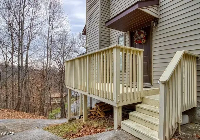 2nd image of 1434 N Arbon Lane, Gatlinburg, TN 37738 | MLS# 3510518