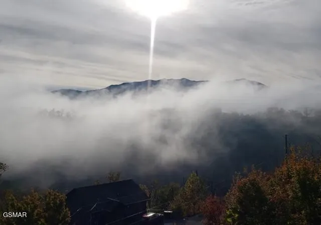 5th image of 862 Sourwood Dr, Gatlinburg, TN 37738 | MLS# 3278465