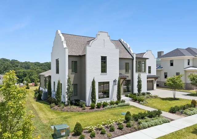 Photo 3 of Sale Pending at 8725 Weller Ln, College Grove, TN 37046 | MLS# 3244570 | Listing updated on 2026-08-17
