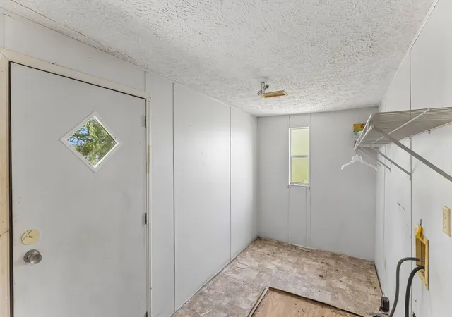 Photo 4 of Manufactured home for sale at 19 Clark Ml Rd, Fayetteville, TN 37334 | MLS# 3243566 | Listing updated on 2026-09-02