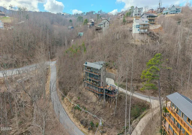 56th image of 868 Cliff Branch Road, Gatlinburg, TN 37738 | MLS# 3278315