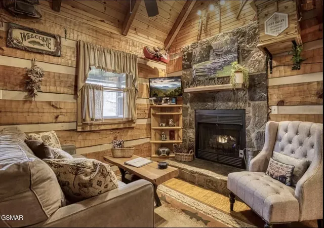 2nd image of 448 Hideaway Ridge Circle, Sevierville, TN 37862 | MLS# 3263088