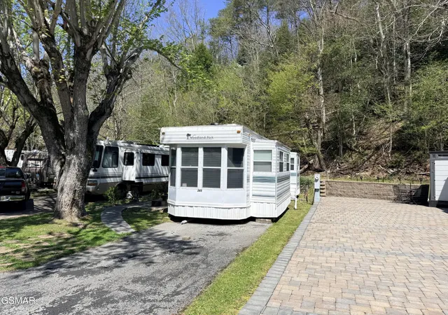 4th image of 4229 E Parkway #385, Gatlinburg, TN 37738 | MLS# 3513046