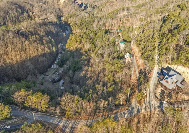3rd image of 5 Falcon View Way, Sevierville, TN 37862 | MLS# 3302080