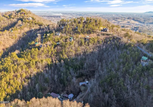 5th image of 5 Falcon View Way, Sevierville, TN 37862 | MLS# 3302080