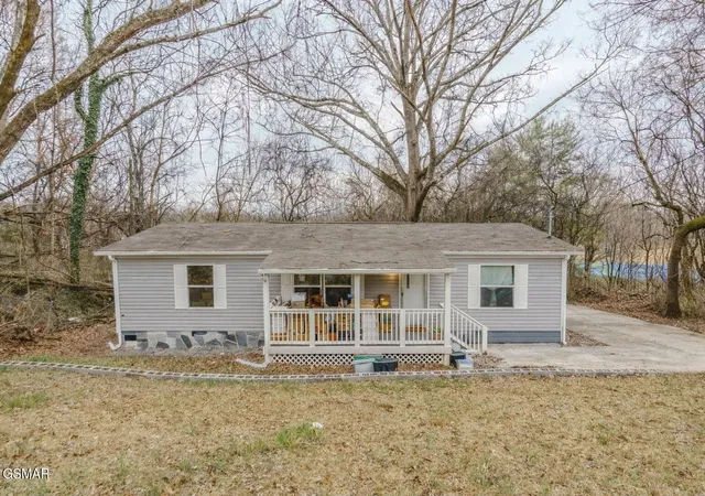 1st image of 3954 Skyline Dr, Knoxville, TN 37914 | MLS# 3278338