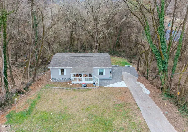 27th image of 3954 Skyline Dr, Knoxville, TN 37914 | MLS# 3278338