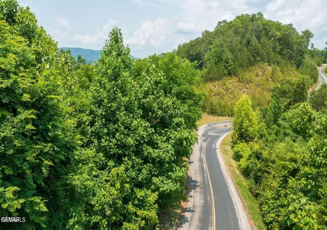 4th image of 60 Longhunter Lane, Sevierville, TN 37862 | MLS# 3278426