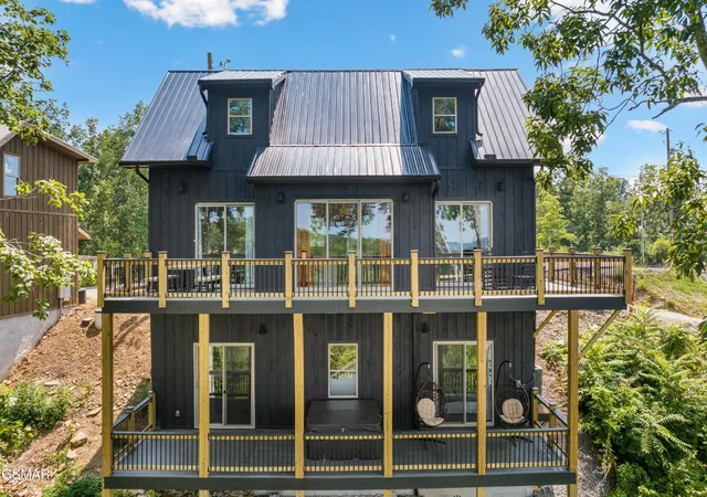 2nd image of 1337 Lake Haven Way, Sevierville, TN 37876 | MLS# 3270200