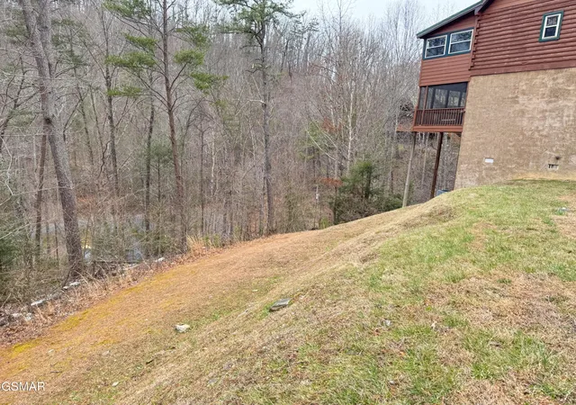Homes for sale in Pigeon Forge, TN | 829 Boone Acres Lane, Pigeon Forge, TN 37863 | MLS# 3262586