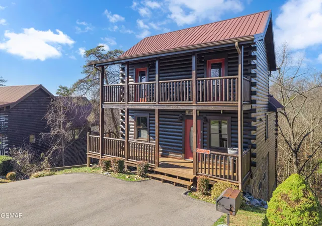 1st image of 1551 Rainbow Ridge Road, Sevierville, TN 37862 | MLS# 3278694