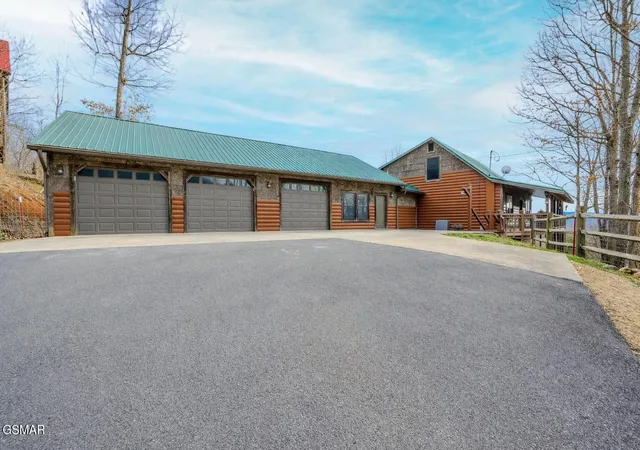 1st image of 3644 Wears Mountain Lane, Sevierville, TN 37862 | MLS# 3302136